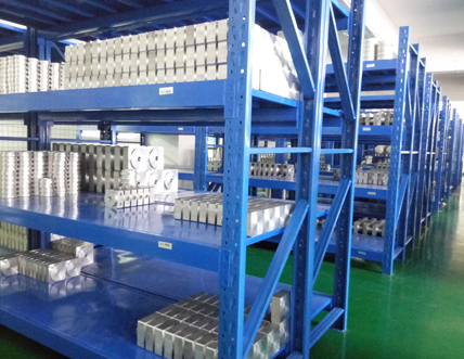 玖容增壓缸廠家倉(cāng)庫(kù)